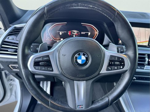 Used 2022 BMW X5 xDrive40i w/ M Sport Package image 37