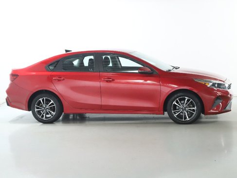Used 2023 Kia Forte LXS w/ LXS Technology Package image 11