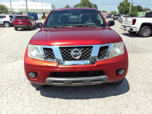 Used 2012 Nissan Frontier SV image 8