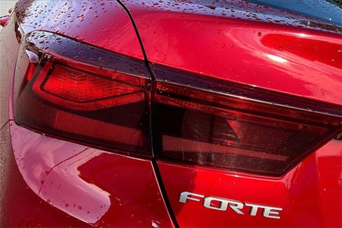 Used 2023 Kia Forte LXS image 22