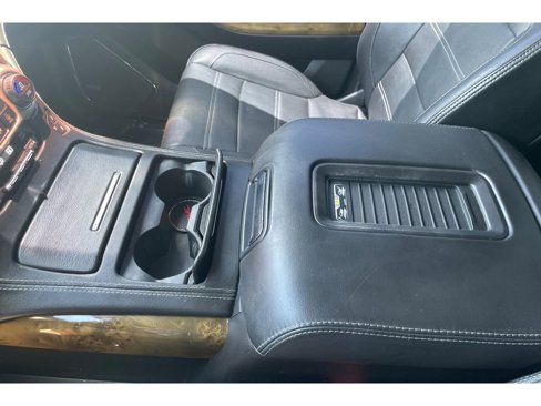 Used 2016 GMC Yukon XL Denali w/ Open Road Package image 32