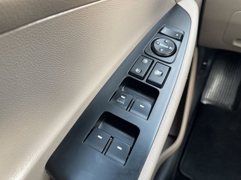 Used 2019 Hyundai Tucson SE image 36