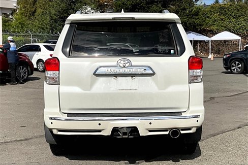 Used 2011 Toyota 4Runner SR5 image 6