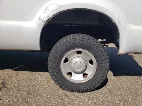Used 2006 Ford F350 XL image 28