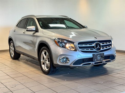 Used 2018 Mercedes-Benz GLA 250 4MATIC image 3