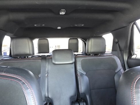 Used 2019 Ford Explorer XLT w/ Equipment Group 202A image 29
