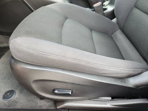 Used 2015 Chevrolet Cruze LT image 14