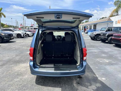Used 2012 Chrysler Town & Country Touring w/ Entertainment Group #1 image 30