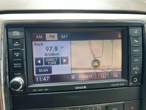 Used 2013 Jeep Grand Cherokee Overland image 45