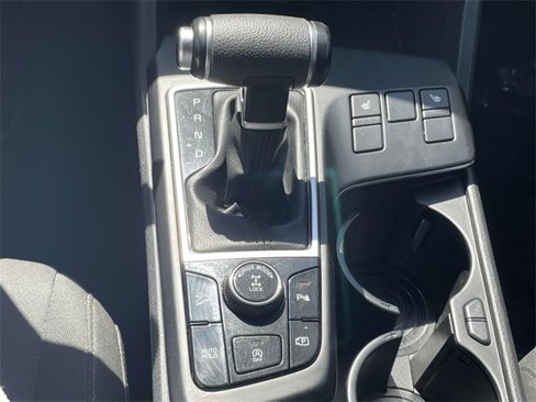 Certified 2023 Kia Sportage LX image 32
