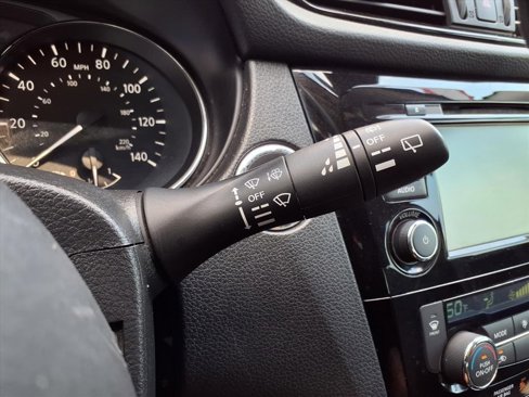 Used 2019 Nissan Rogue Sport SV image 18