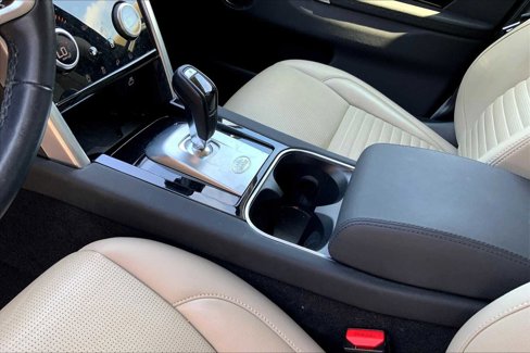 Used 2023 Land Rover Discovery Sport S image 14