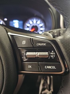 Used 2022 Kia Sportage Nightfall Edition image 16
