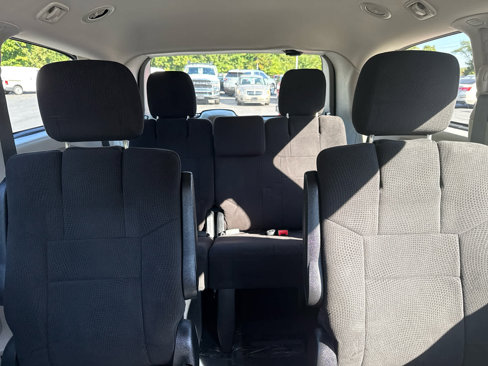 Used 2013 Dodge Grand Caravan SE image 14