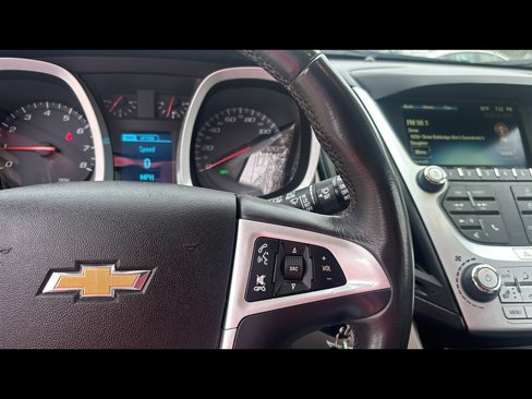 Used 2017 Chevrolet Equinox Premier image 15