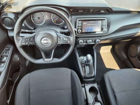 Used 2024 Nissan Kicks S image 10