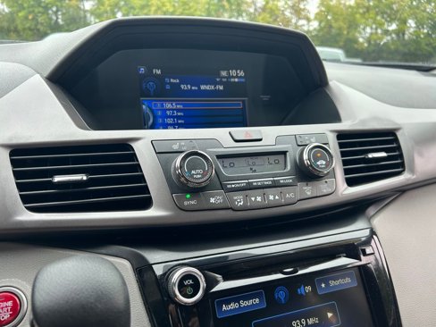 Used 2016 Honda Odyssey EX-L image 33