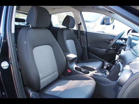 Used 2019 Hyundai Kona SE image 11