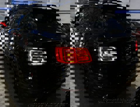Used 2019 Bentley Bentayga image 11