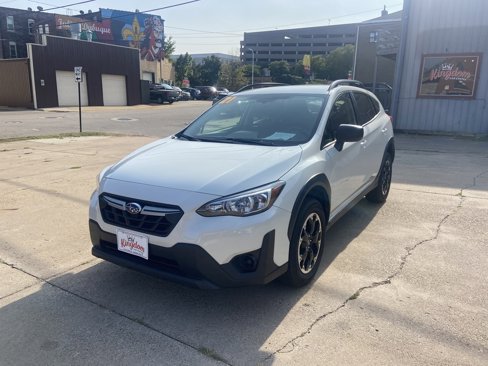 Used 2021 Subaru Crosstrek 2.0i image 3