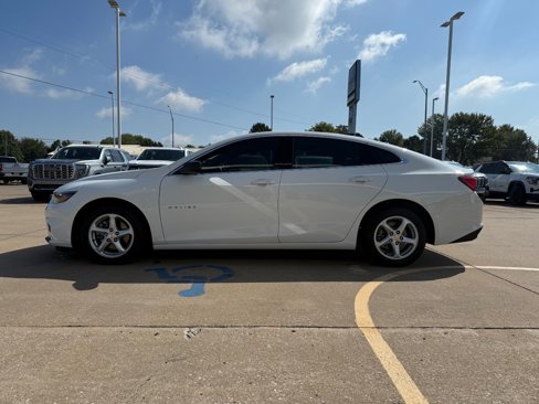 Used 2017 Chevrolet Malibu LS w/ LPO, Convenience Package 1 image 5