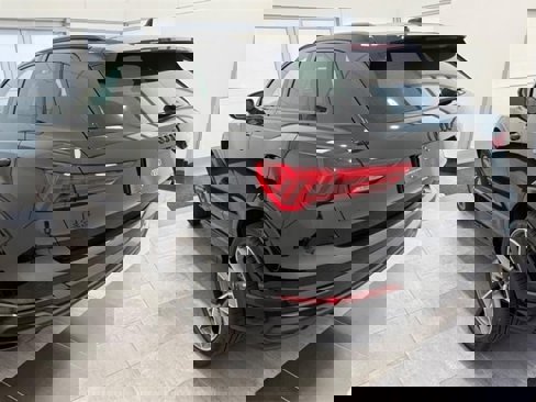 Certified 2024 Audi Q3 2.0T Premium Plus w/ Premium Plus Package image 4