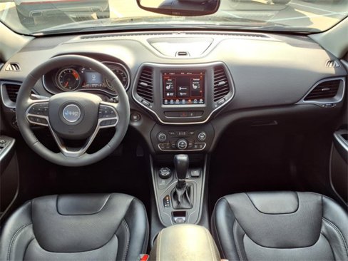 Used 2022 Jeep Cherokee Latitude Lux image 3