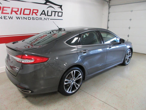 Used 2017 Ford Fusion Titanium image 4