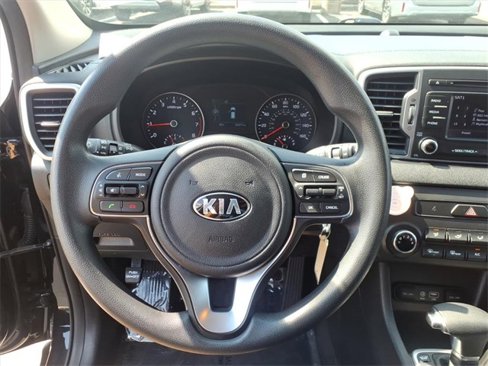 Used 2017 Kia Sportage LX image 21