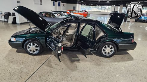 Used 1997 Cadillac Seville STS image 8