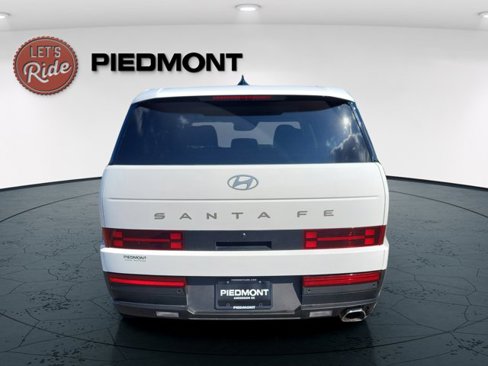 Used 2024 Hyundai Santa Fe SE image 7