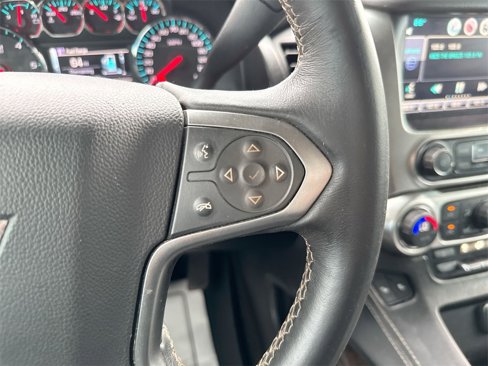 Used 2015 Chevrolet Suburban LT image 18