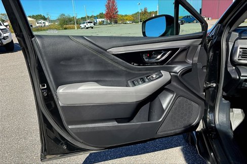 Used 2023 Subaru Outback Onyx Edition image 19
