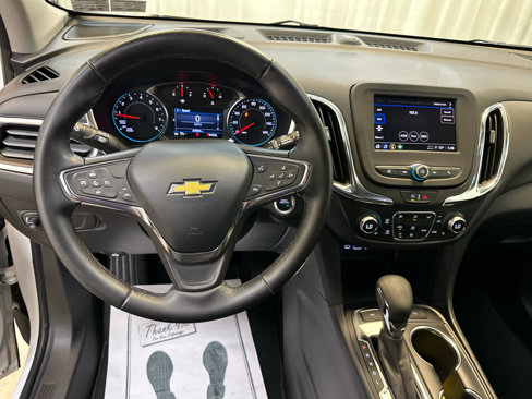 Used 2024 Chevrolet Equinox LT image 3