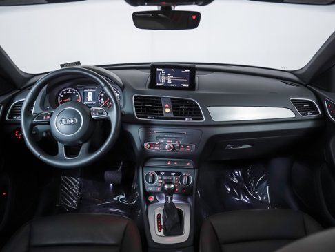 Used 2018 Audi Q3 2.0T Premium image 9