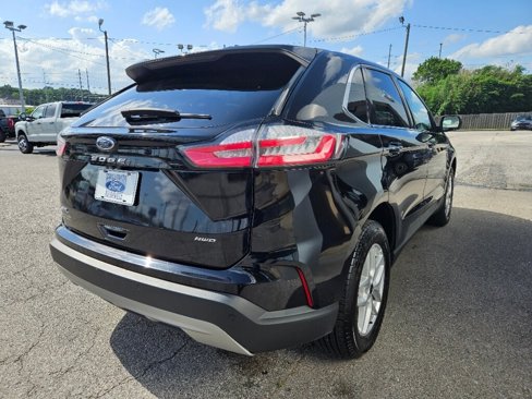 Used 2023 Ford Edge SEL image 6