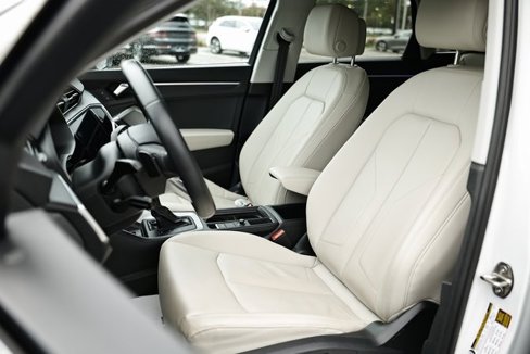 Used 2024 Audi Q3 2.0T Premium Plus image 20