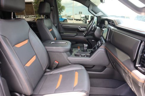 Used 2022 GMC Sierra 1500 AT4 w/ AT4 Premium Package image 29