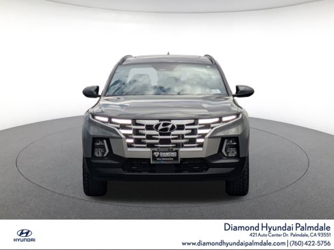 Used 2023 Hyundai Santa Cruz SEL Premium image 2