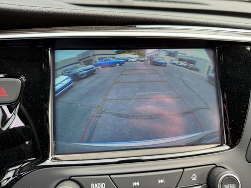 Used 2019 Buick Envision Essence w/ LPO, Road Trip Package image 22