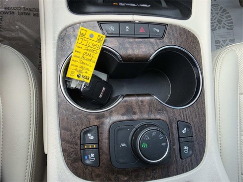 Used 2022 GMC Acadia Denali w/ Denali Ultimate Package image 15