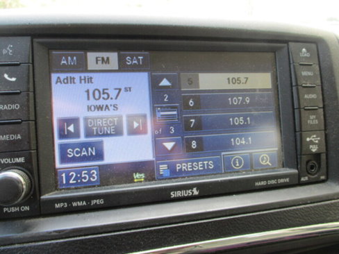 Used 2011 Dodge Grand Caravan Crew w/ Entertainment Group 1 image 30