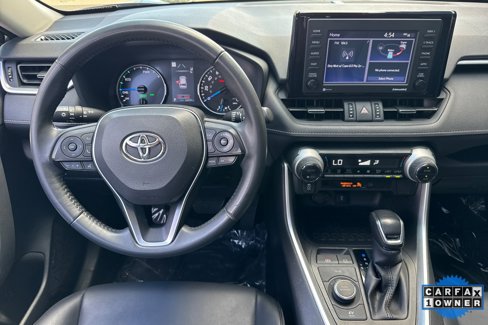 Used 2022 Toyota RAV4 XLE Premium image 17