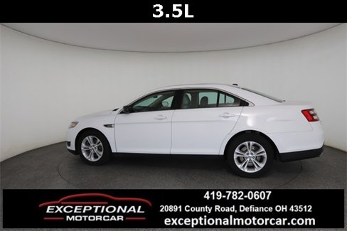 Used 2018 Ford Taurus SE image 9
