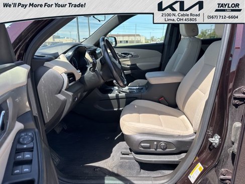 Used 2022 Chevrolet Traverse LT image 10