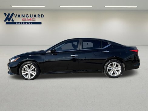 Used 2022 Nissan Altima 2.5 SV image 3