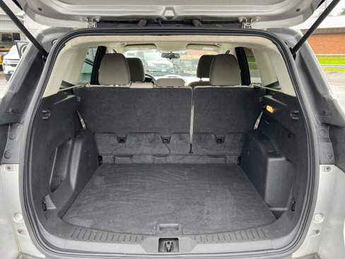 Used 2015 Ford Escape SE w/ Equipment Group 201A image 18