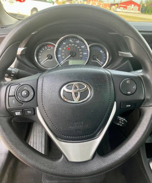 Used 2016 Toyota Corolla LE image 8