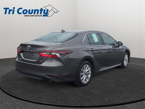 Certified 2023 Toyota Camry LE image 8