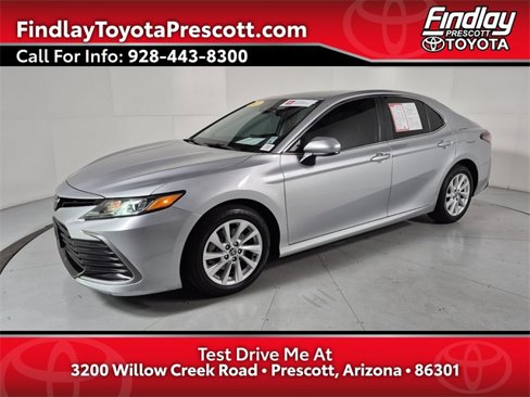 Certified 2021 Toyota Camry LE image 1